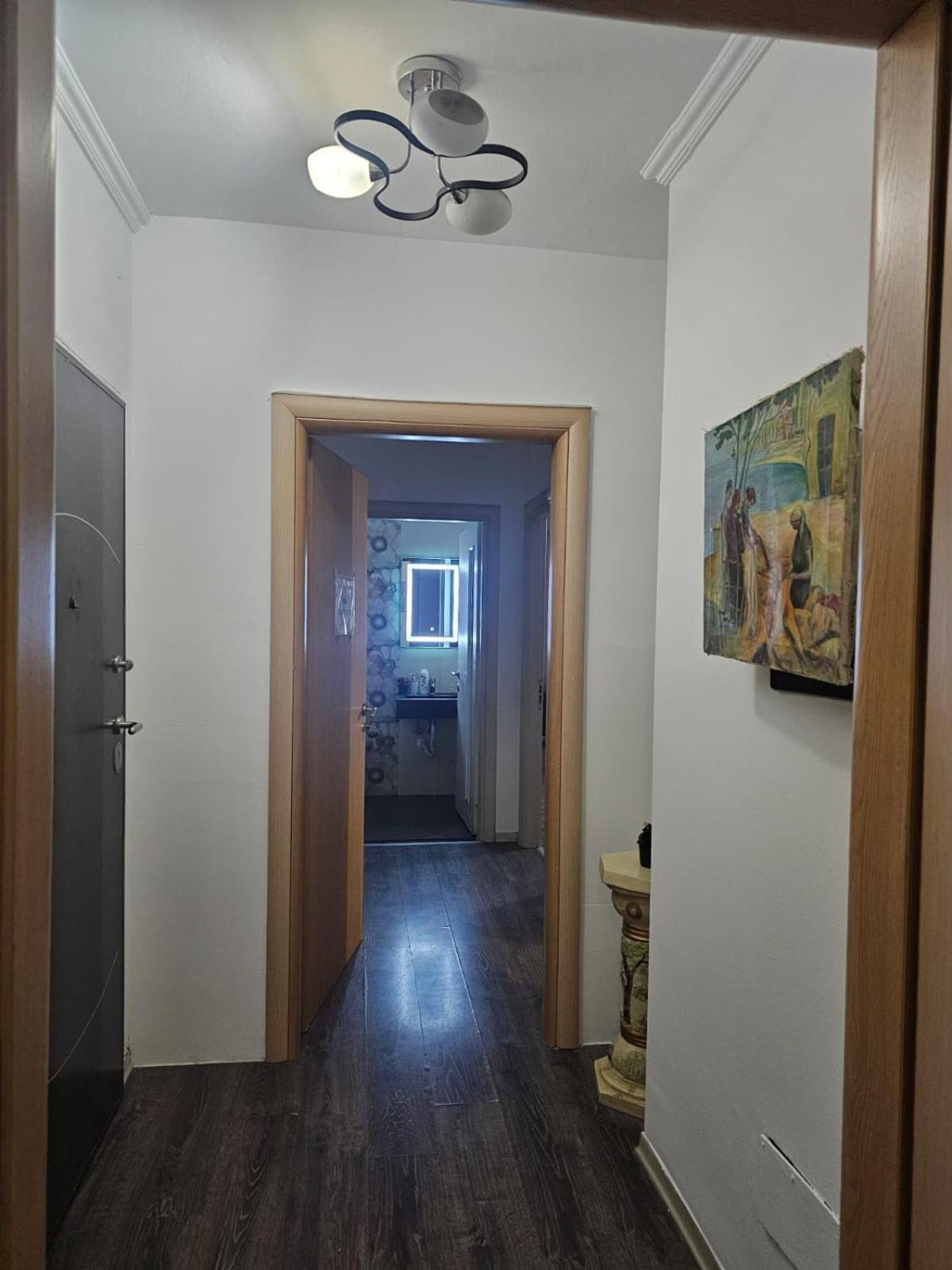 Main Apartment Тирана Екстериор снимка